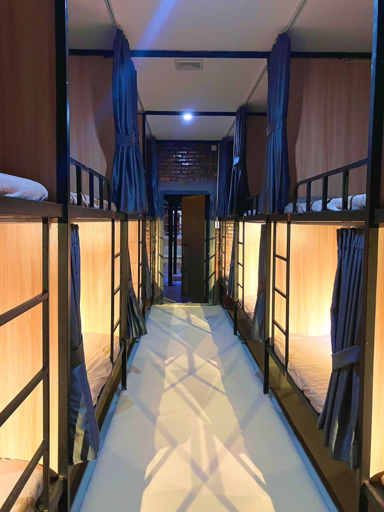 Venn Hostel В'єнтьян Екстер'єр фото