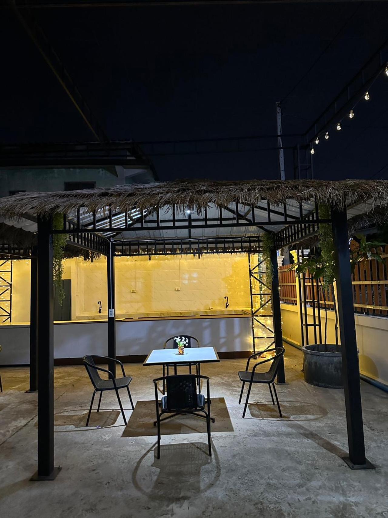 Venn Hostel В'єнтьян Екстер'єр фото