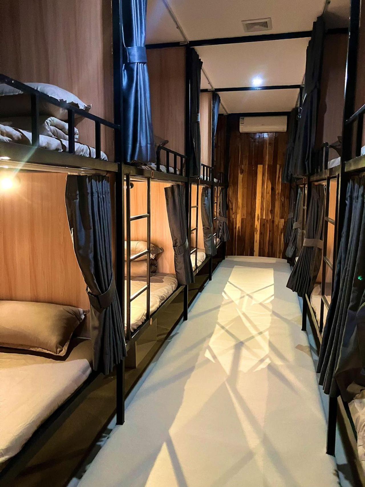 Venn Hostel В'єнтьян Екстер'єр фото