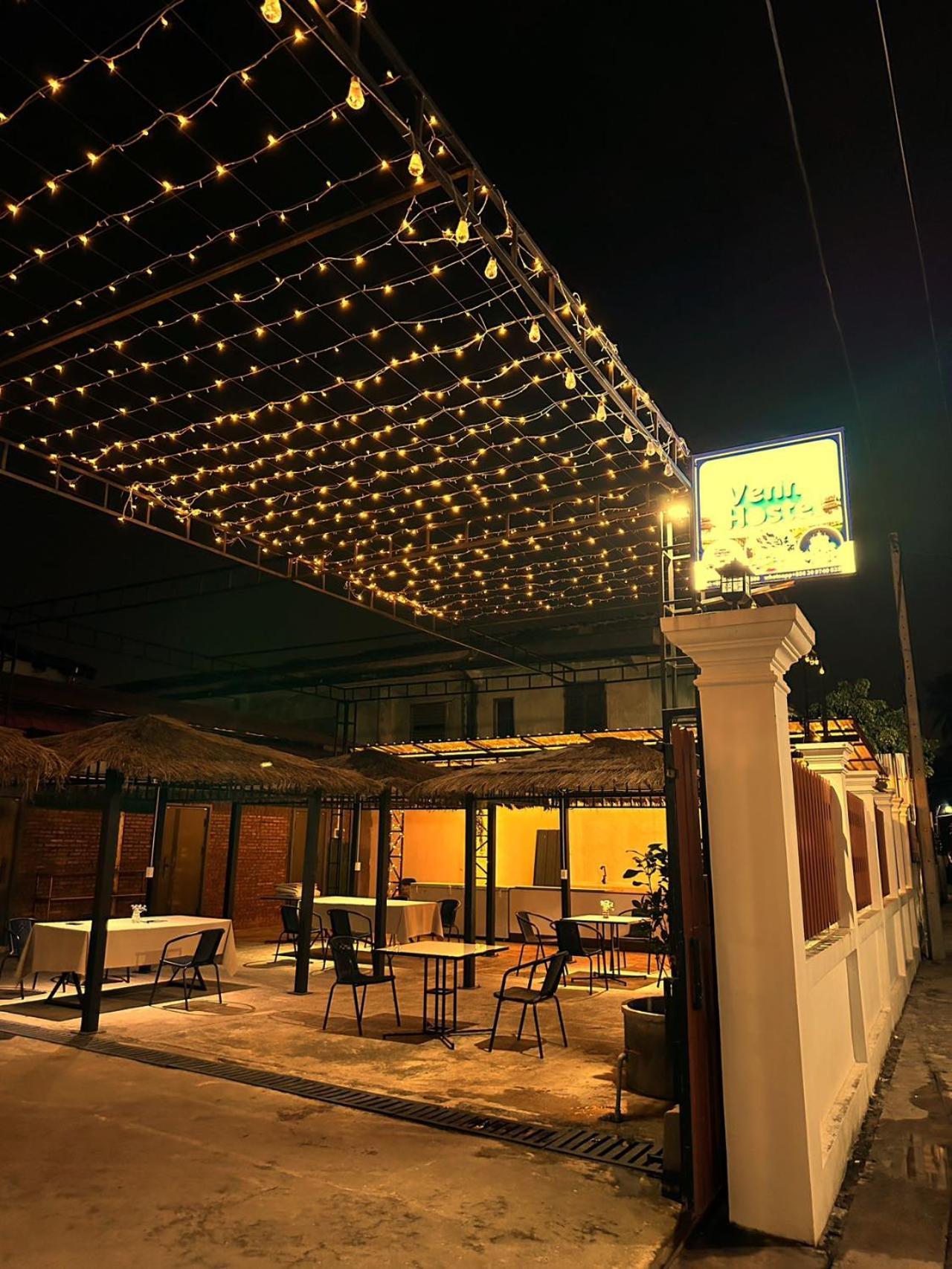 Venn Hostel В'єнтьян Екстер'єр фото