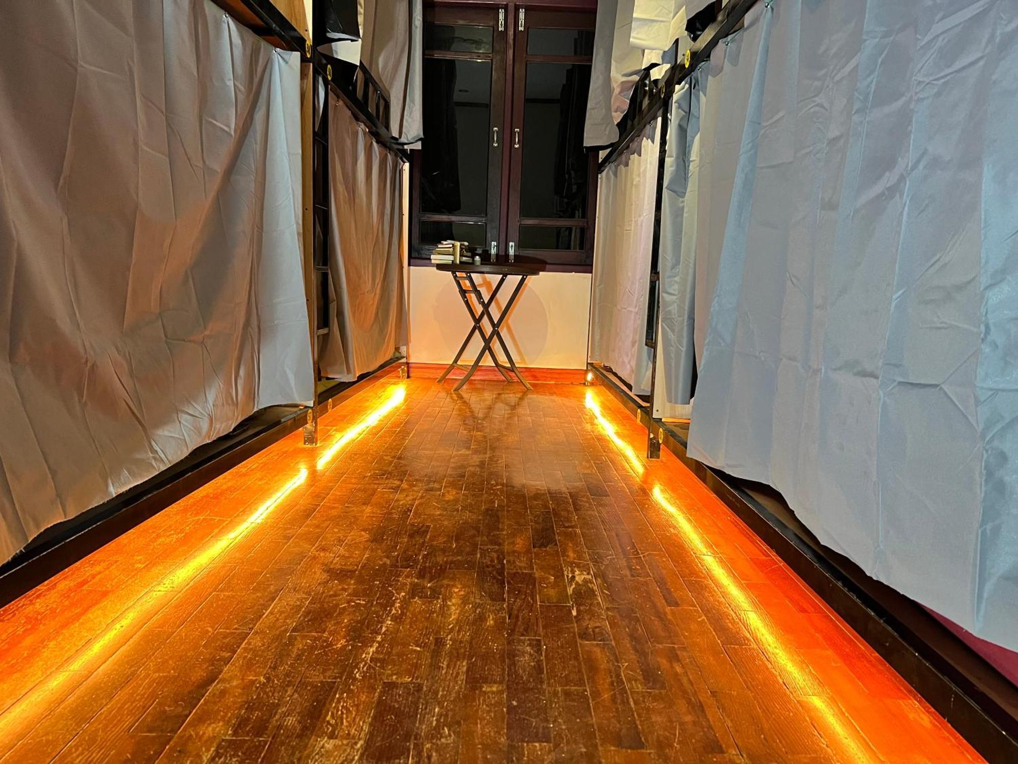 Venn Hostel В'єнтьян Екстер'єр фото